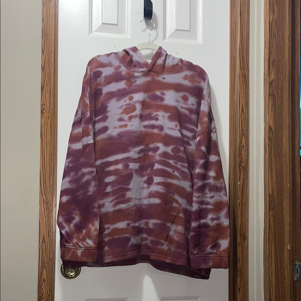 69. Dip Tie-Dye Hoodie in Burgundy and Light Purple Hoodie Sweatshirt 2X EUC